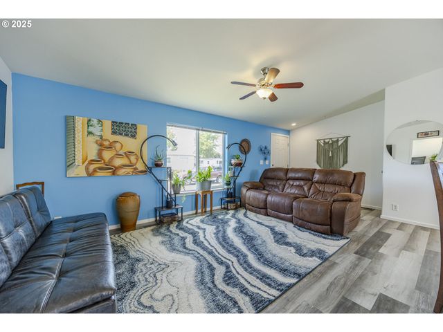 1415 S BERTELSEN Rd 96, Eugene, OR 97402