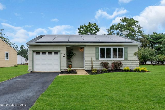 12 Norfolk Drive, Berkeley, NJ 08721