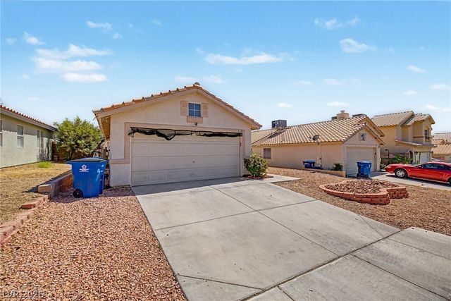 6609 Bush Clover Lane, Las Vegas, NV 89156