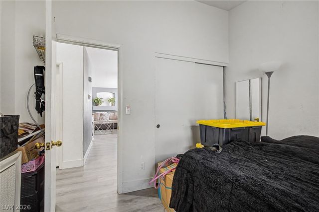 6609 Bush Clover Lane, Las Vegas, NV 89156