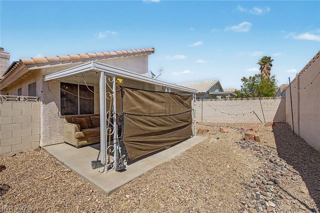6609 Bush Clover Lane, Las Vegas, NV 89156