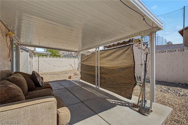 6609 Bush Clover Lane, Las Vegas, NV 89156