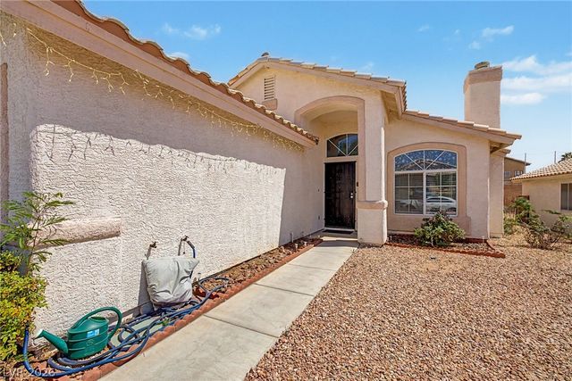 6609 Bush Clover Lane, Las Vegas, NV 89156