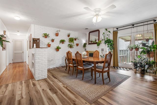 2 Bowie Pt, Sherwood, AR 72120
