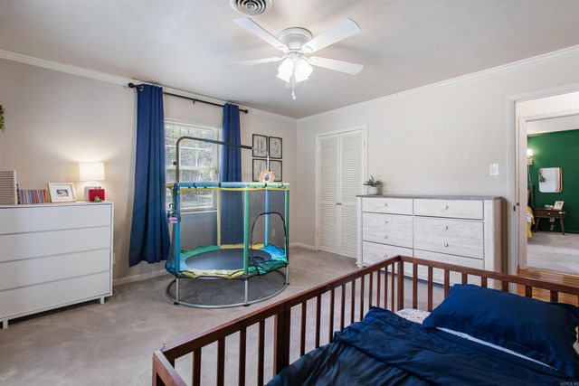 2 Bowie Pt, Sherwood, AR 72120