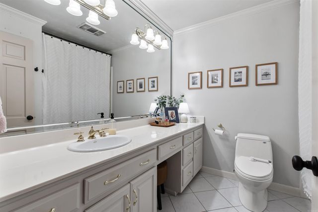 2 Bowie Pt, Sherwood, AR 72120