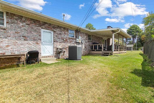 2 Bowie Pt, Sherwood, AR 72120