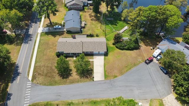 2 Bowie Pt, Sherwood, AR 72120