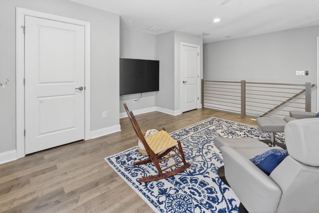 28 SAMJAN CIR, Hightstown, NJ 08520