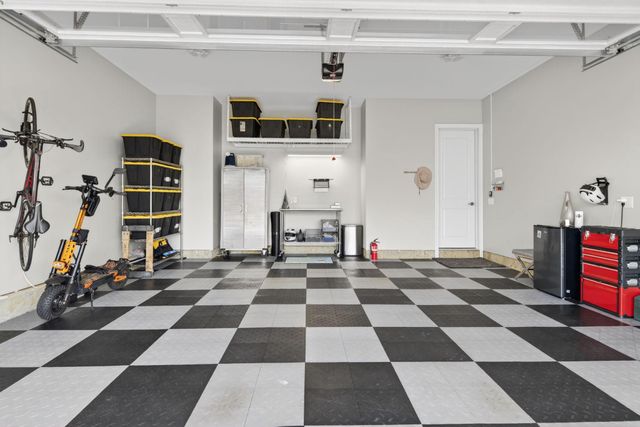 28 SAMJAN CIR, Hightstown, NJ 08520
