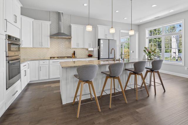 28 SAMJAN CIR, Hightstown, NJ 08520