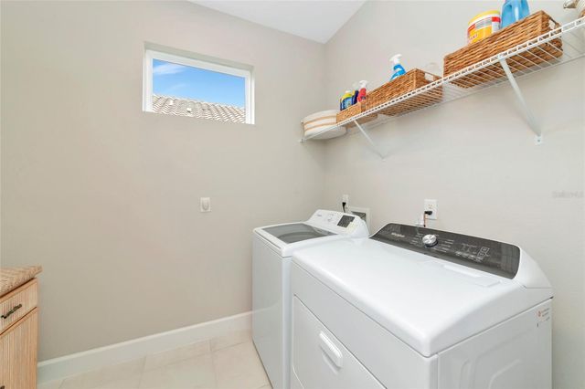 5328 POPOLI WAY WAY, Sarasota, FL 34238