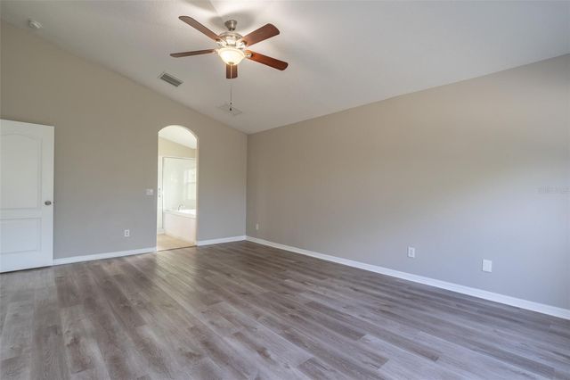 6806 GUILFORD CREST DRIVE, Apollo Beach, FL 33572