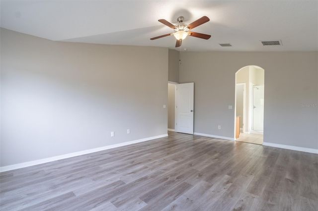 6806 GUILFORD CREST DRIVE, Apollo Beach, FL 33572