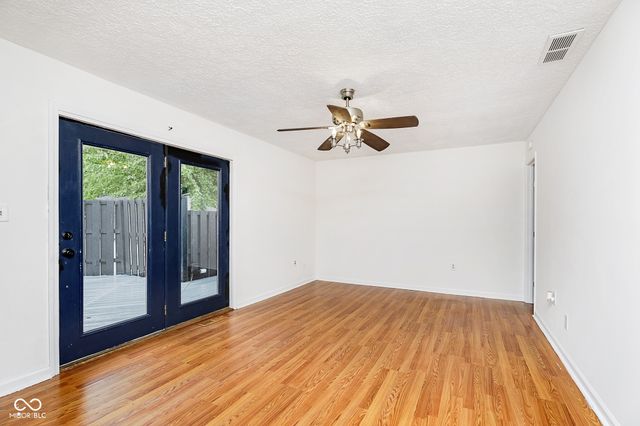 249 Lori Ann Drive, Whiteland, IN 46184