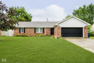 249 Lori Ann Drive, Whiteland, IN 46184