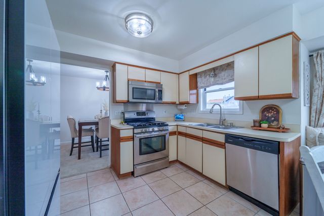 4008 192nd Place, Country Club Hills, IL 60478