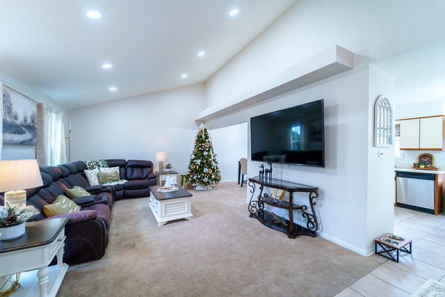 4008 192nd Place, Country Club Hills, IL 60478