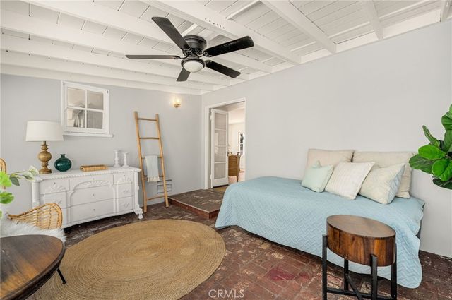 1433 Del Monte Drive, Glendale, CA 91207