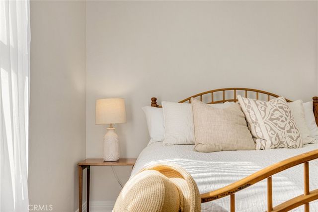 1433 Del Monte Drive, Glendale, CA 91207