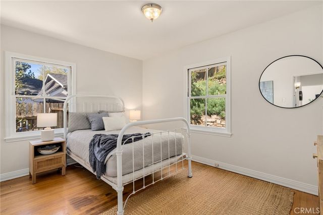 1433 Del Monte Drive, Glendale, CA 91207