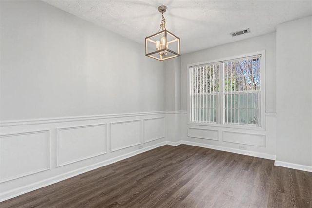 4612 Grand Central Parkway, Decatur, GA 30035