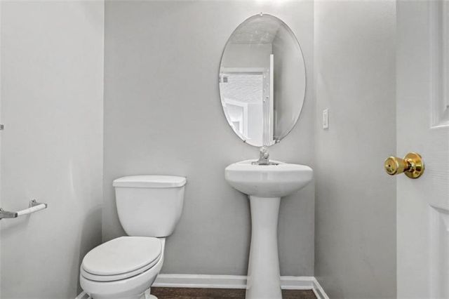 4612 Grand Central Parkway, Decatur, GA 30035