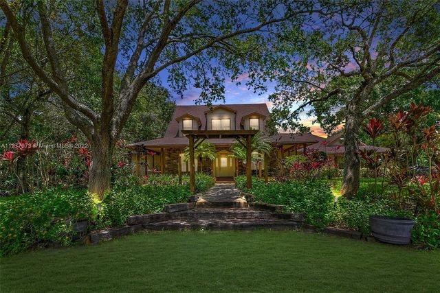 14425 64th Court N, The Acreage, FL 33470