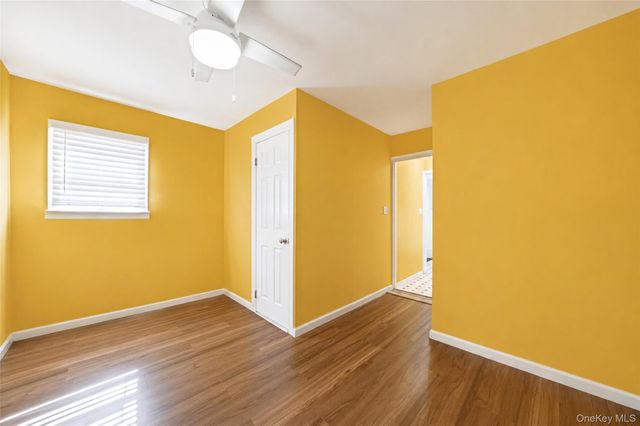 214 Lowell Avenue, Floral Park, NY 11001