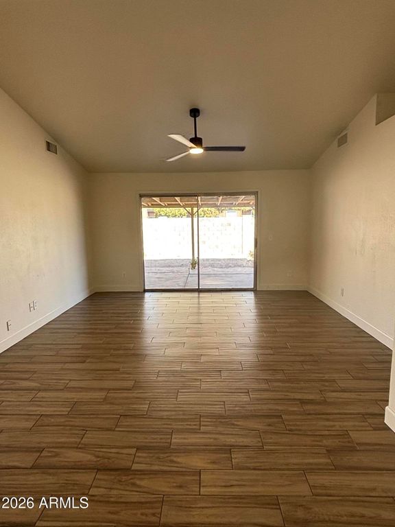 8901 N 86TH Drive, Peoria, AZ 85345 — photo 2