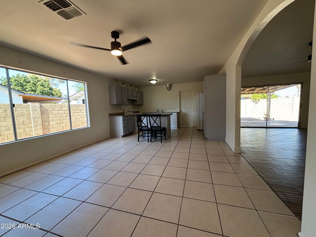 8901 N 86TH Drive, Peoria, AZ 85345 — photo 5
