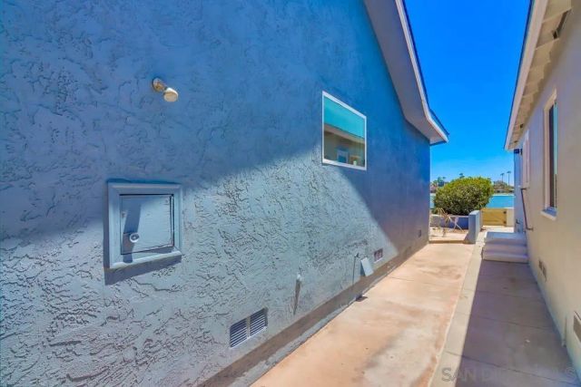 3291 Bayside Walk, San Diego, CA 92109