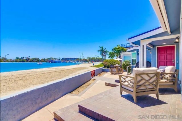 3291 Bayside Walk, San Diego, CA 92109