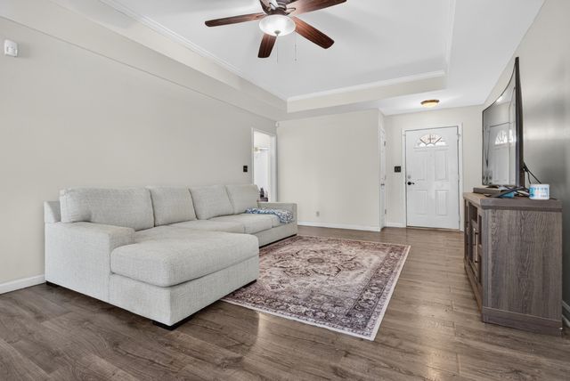 3273 N Senseney Cir, Clarksville, TN 37042