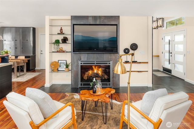 12211 SE 63rd Place, Bellevue, WA 98006