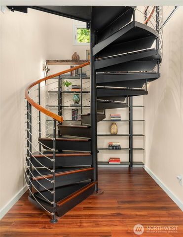 12211 SE 63rd Place, Bellevue, WA 98006