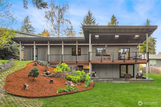 12211 SE 63rd Place, Bellevue, WA 98006