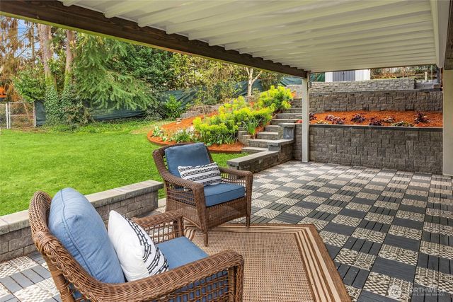 12211 SE 63rd Place, Bellevue, WA 98006