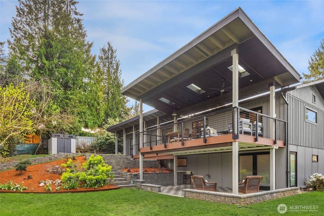 12211 SE 63rd Place, Bellevue, WA 98006