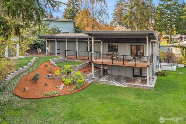 12211 SE 63rd Place, Bellevue, WA 98006