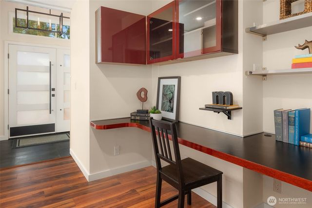 12211 SE 63rd Place, Bellevue, WA 98006