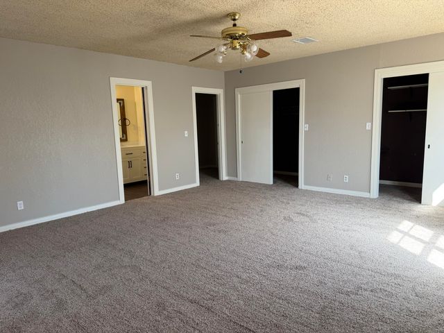 1613 N 3rd Street, Tahoka, TX 79373