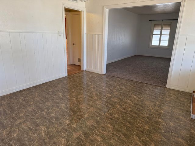 1613 N 3rd Street, Tahoka, TX 79373