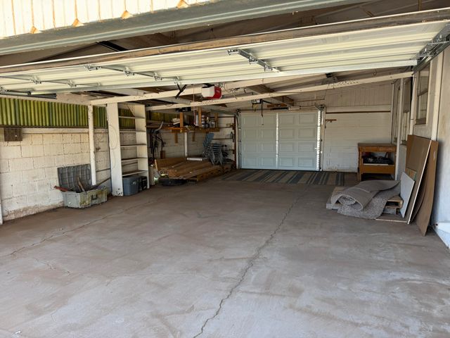 1613 N 3rd Street, Tahoka, TX 79373