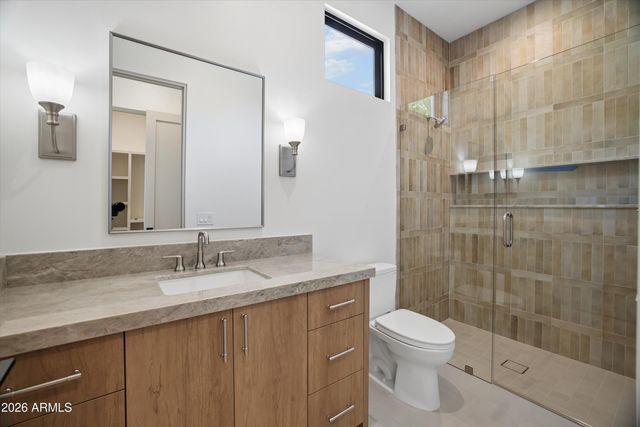 2818 E ELM Street, Phoenix, AZ 85016