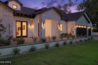 2818 E ELM Street, Phoenix, AZ 85016