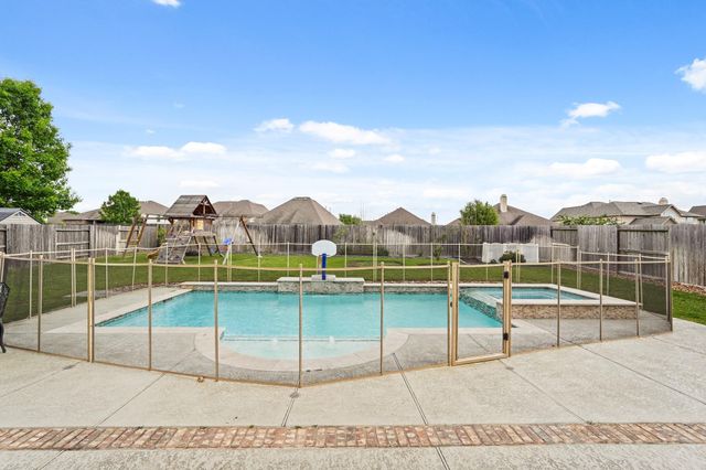 16834 Gypsy Red Drive, Cypress, TX 77433