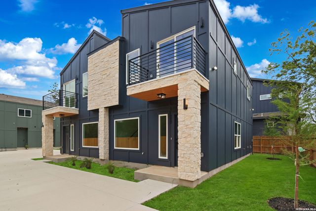 2111 VIRGINIA BLVD, San Antonio, TX 78203