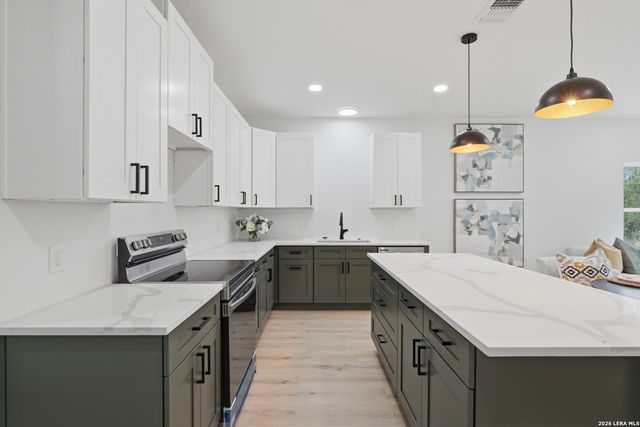 2111 VIRGINIA BLVD, San Antonio, TX 78203