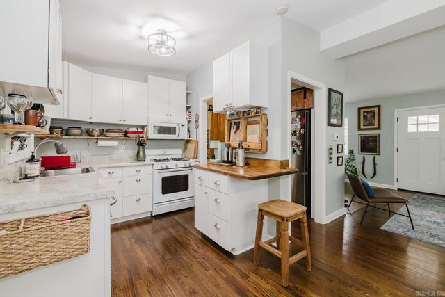 52 Glenmere Drive, Little Rock, AR 72204